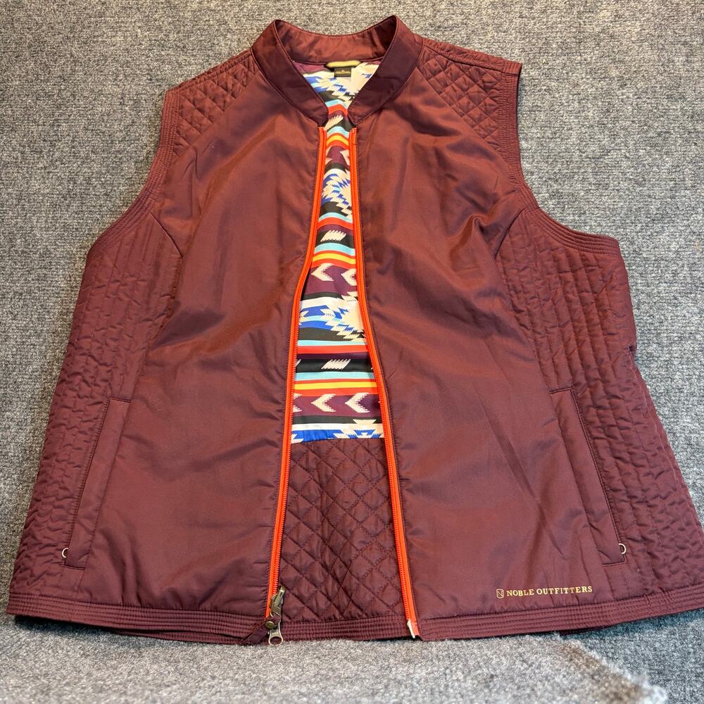 Noble Outfitters Womens Reversible Vest XL Burgundy Maroon Southwest Aztec Print